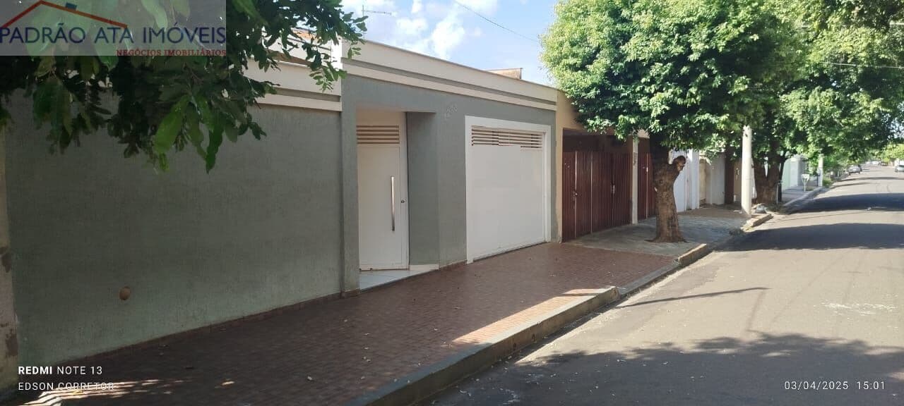 *** VENDE-SE CASA BAIRRO MONTE CARLO ***