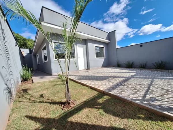 CASA NOVA COM ÁREA TOTAL DE 89,18M² LOCALIZADA NO ALFABLU 65