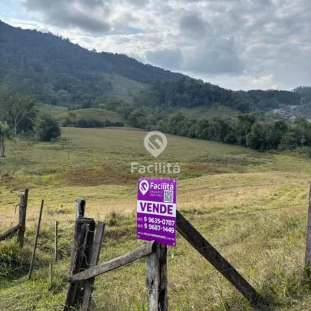 Lote/Terreno em Rodeio - Centro