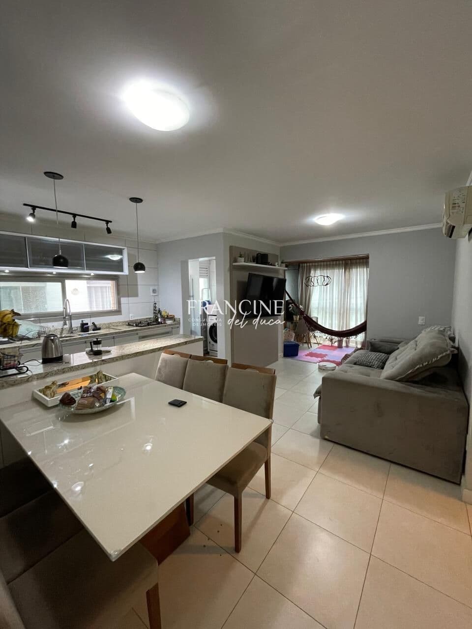 Apartamento em Palhoça - Pagani