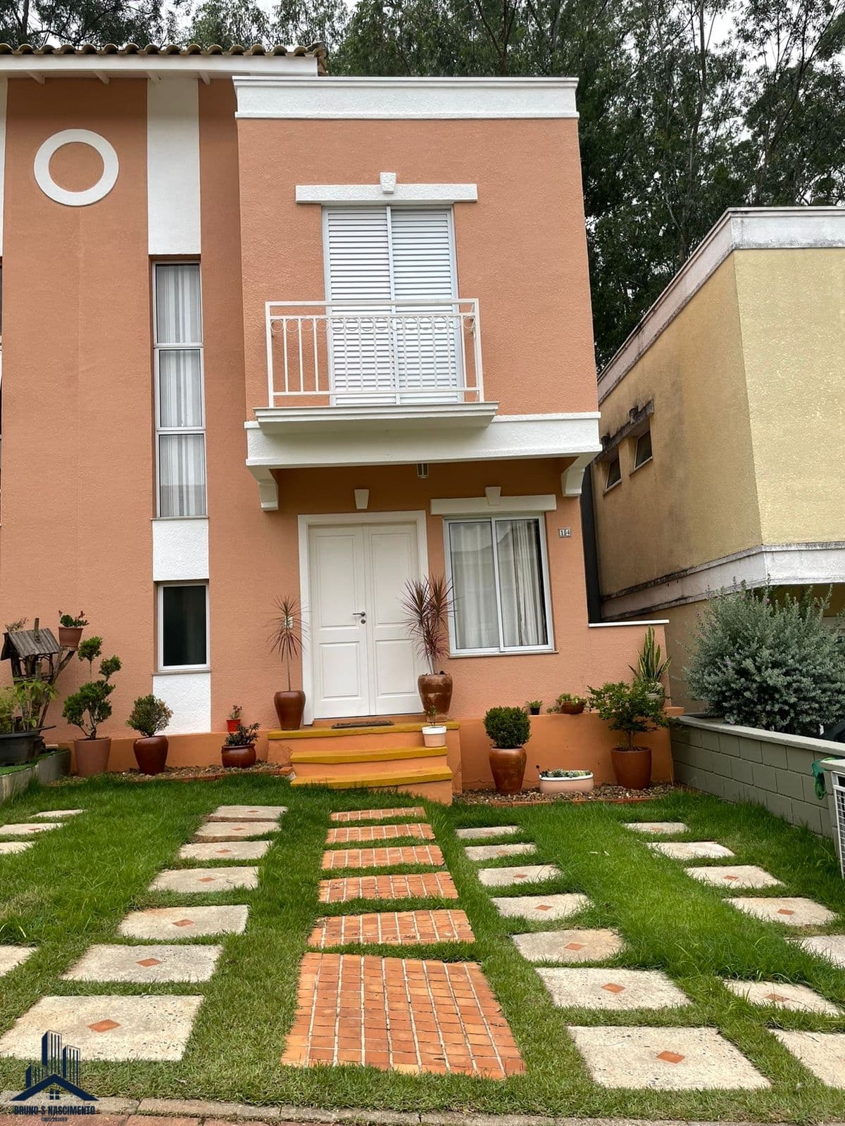 Casa a venda em Cotia/SP na Chácara Pavoeiro no Villaggio Di Fiori
