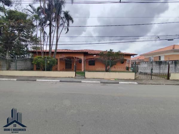 Casa térrea para locação em Cotia/SP na Granja Viana com 421m²