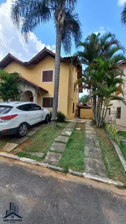 Casa à venda em Cotia/SP no jardim da Glória, no condomínio Quinta do Bosque 110m²