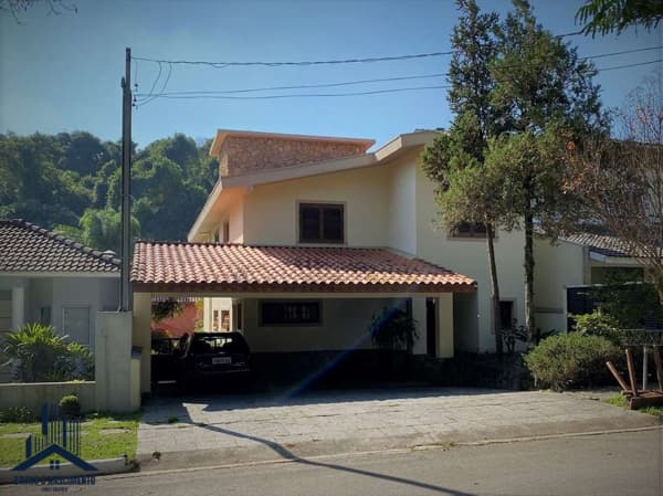Condomínio SP II - 4 dorms (2 suítes). Muito conforto, salão festas gourmet!
