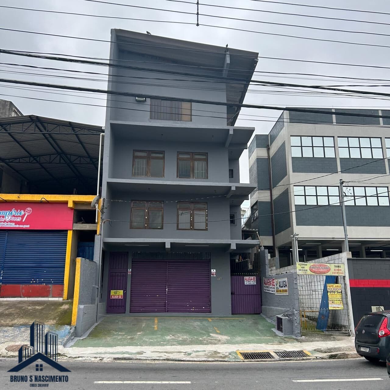 Sala Comercial para locação em Cotia/SP no centro com área útil 104m²
