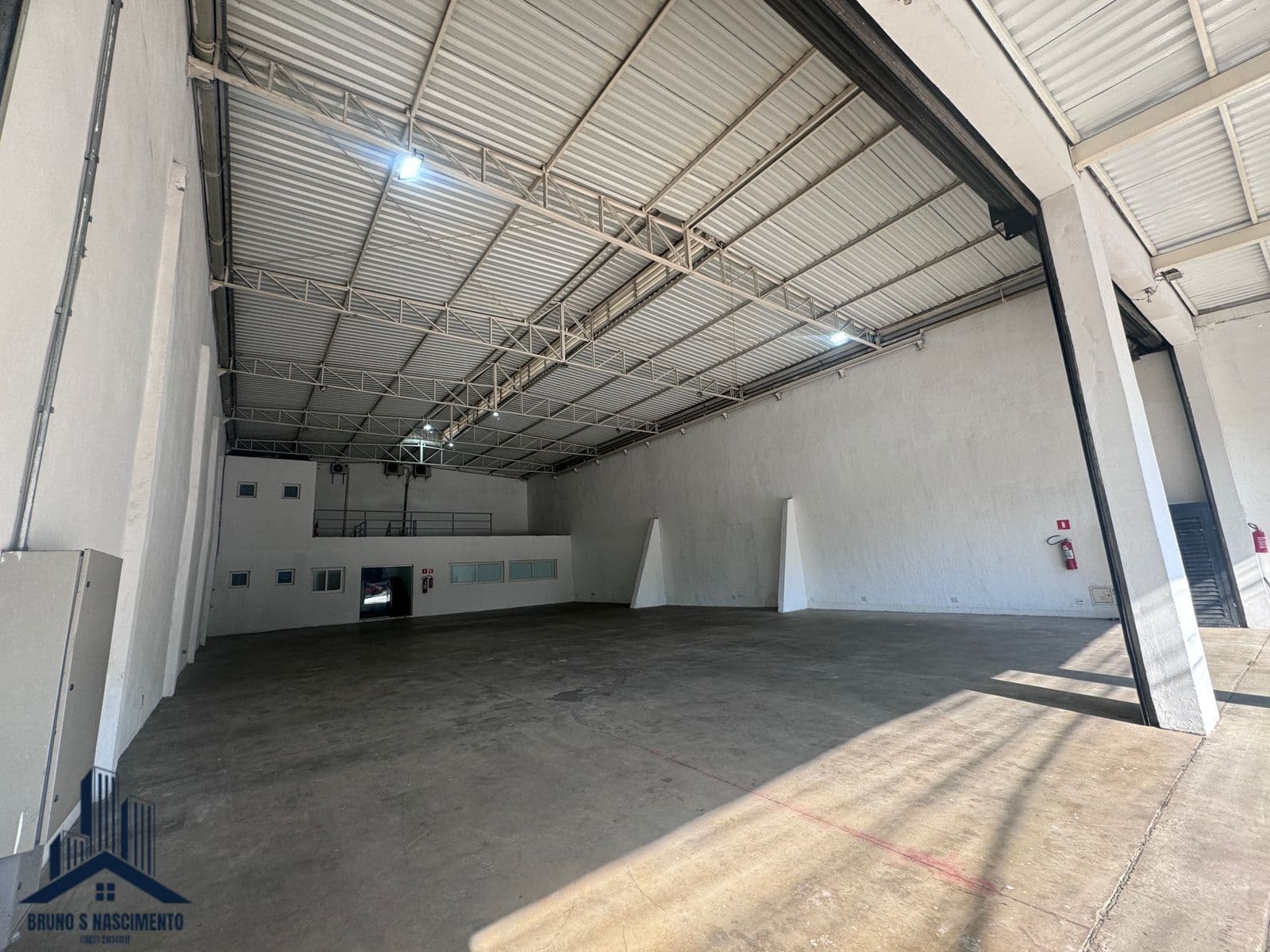 Pavilhão/Galpão Industrial ou comercial para Locação em Vargem Grande Paulista, no Tijuco Preto 527m²