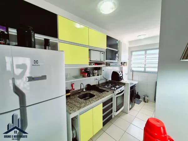 Apartamento à venda em Cotia/SP no Jardim Santana (Graça) no Residencial Arena com 51m²