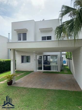 Casa em Cotia - Jardim Pioneiro