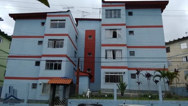 Apartamento à venda em Cotia/SP no Jardim Rio das Pedras com 56m² no 4º andar