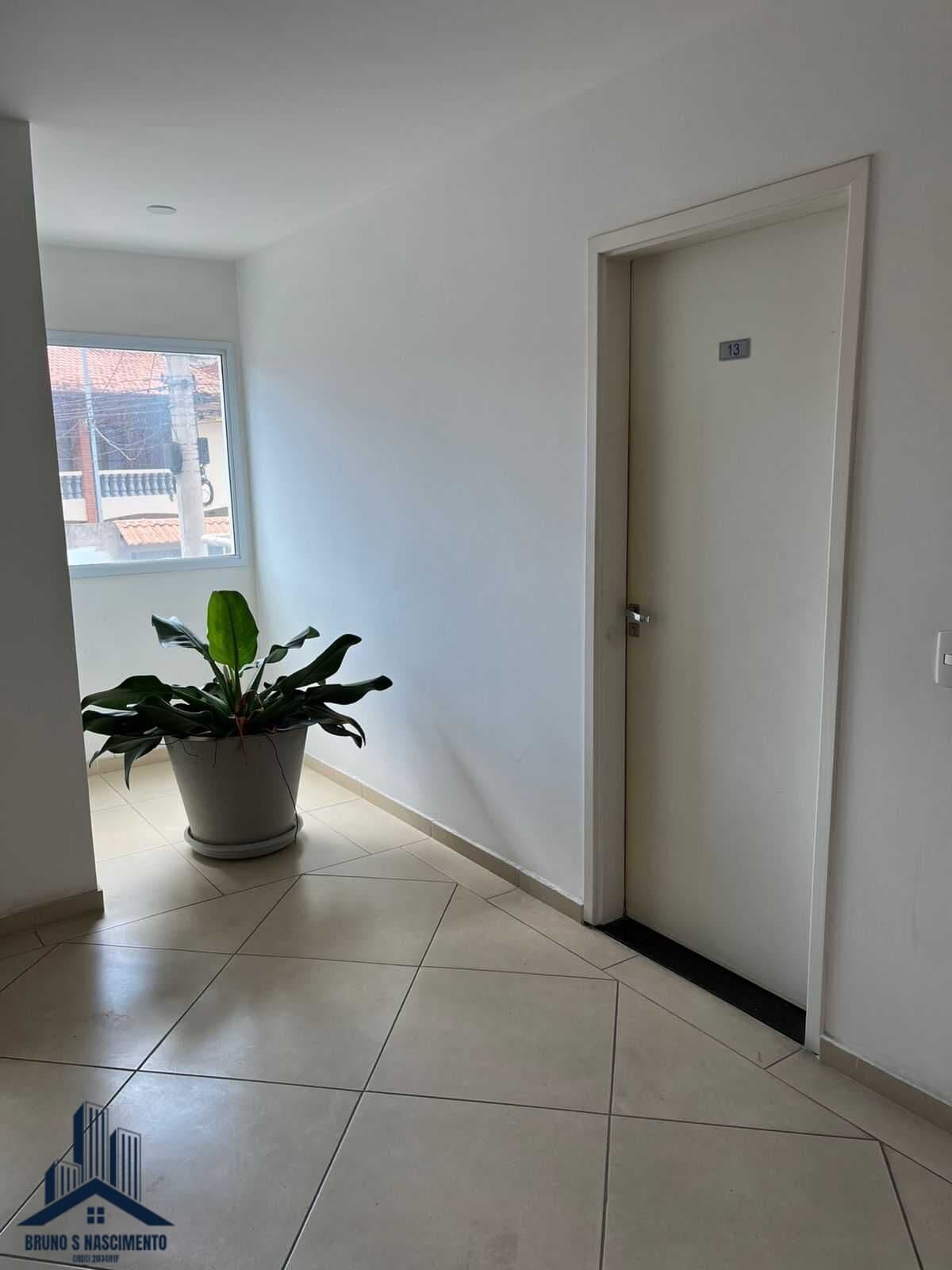 Apartamento à venda no centro de Cotia/SP, no Residencial Acácias 52m²