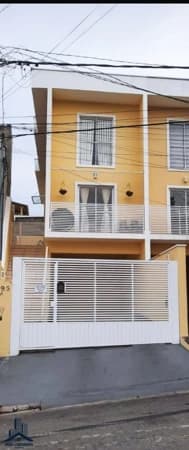 Casa em Cotia - Jardim Rio das Pedras