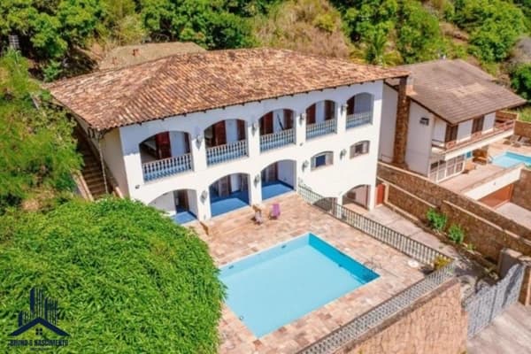 Casa em São Sebastião - Praia do Arrastão