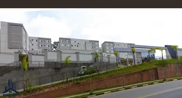 Apartamento à venda em Cotia/SP no Jardim Caiapiá no Residencial Parque Saint Christopher 52m²