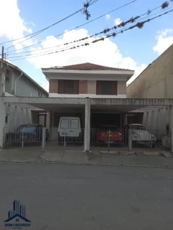Duas Casas a venda sendo sobrados geminados com a mesma medida em São Paulo/SP na Vila Leopoldina