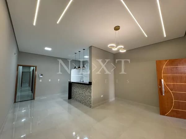 Casa nova á venda com alto padrão de acabamento em Santa Barbara D ´oeste.