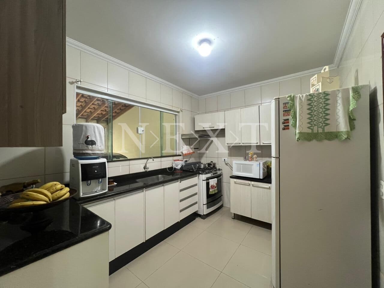 Casa á venda com 03 dormitórios sendo 01 suíte no Terramerica Americana - SP