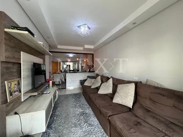 Sobrado à venda com 03 dormitórios sendo 01 suite e 02 banheiros no Dona Regina Santa Barbara D´Oeste