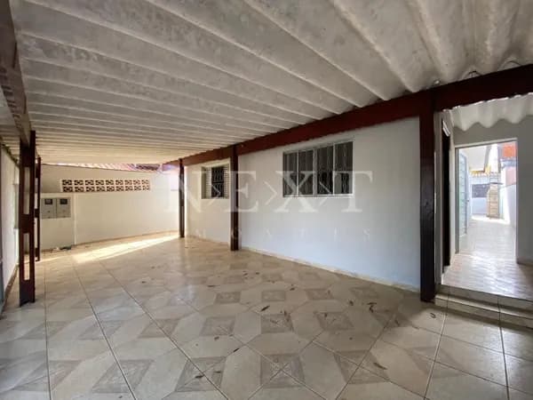 Casa à venda com 04 dormitórios, mais edícula no bairro Mollon IV, Santa Bárbara d'Oeste - SP