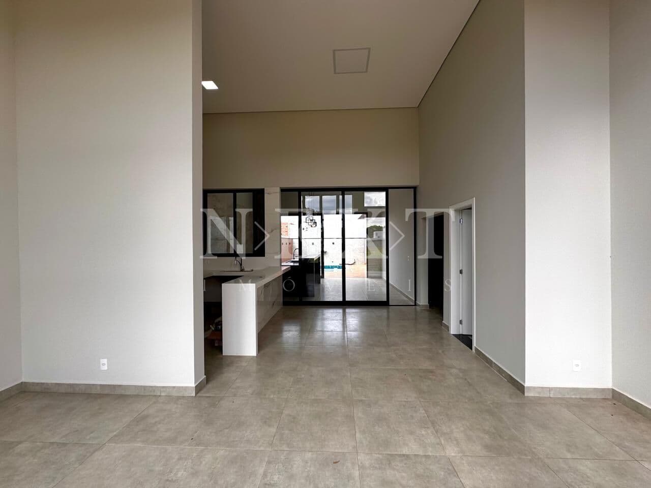 Casa à venda com 03 suítes no Condominio Vitória em Nova Odessa-SP