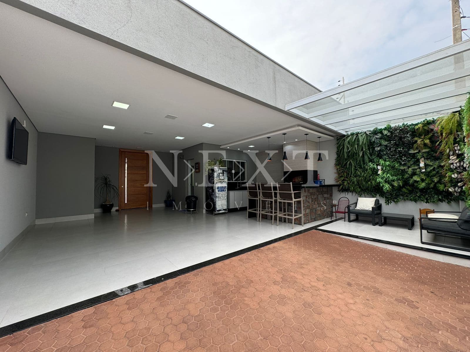 Casa á venda com 03 dormitório, suíte com closet e enrgia solar em Santa Barbara D´oeste