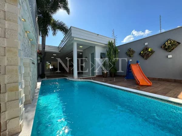 Casa Alto Padrão á venda no Terramerica com 150m de espaço gourmet com pisicna aquecida.