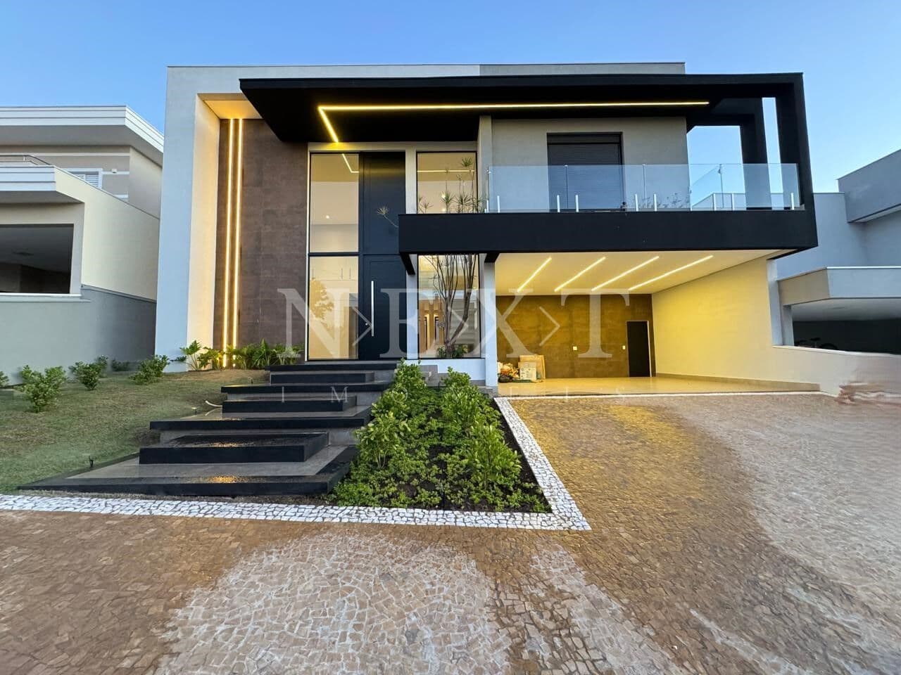 Casa à venda com 03 suítes no Condomínio Villagio em Americana-SP