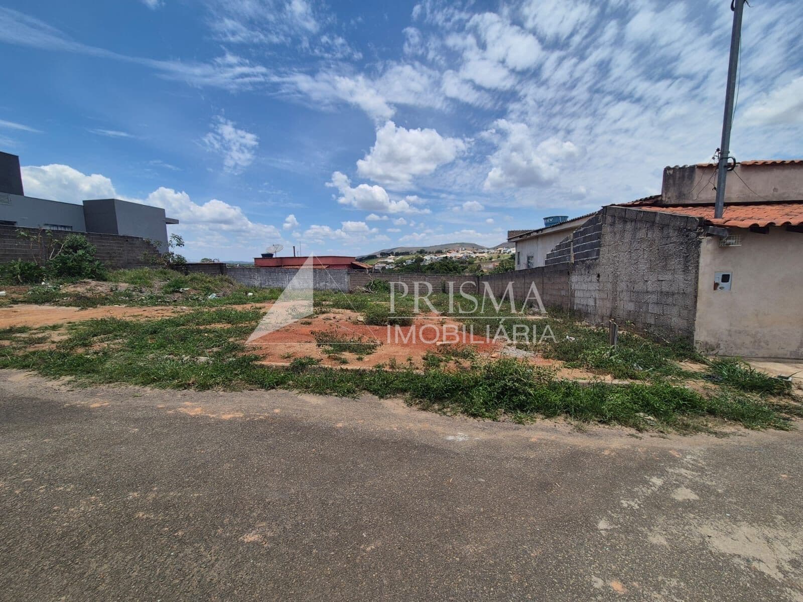 Lote/Terreno em Ijaci - Centro