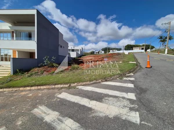 Lote/Terreno em Ijaci - Centro