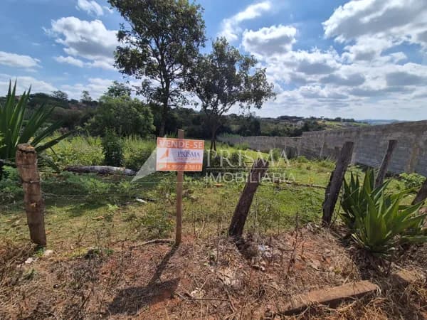 Lote/Terreno em Ijaci - Centro
