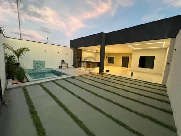 Casa Térrea nova | 2 quartos com piscina
