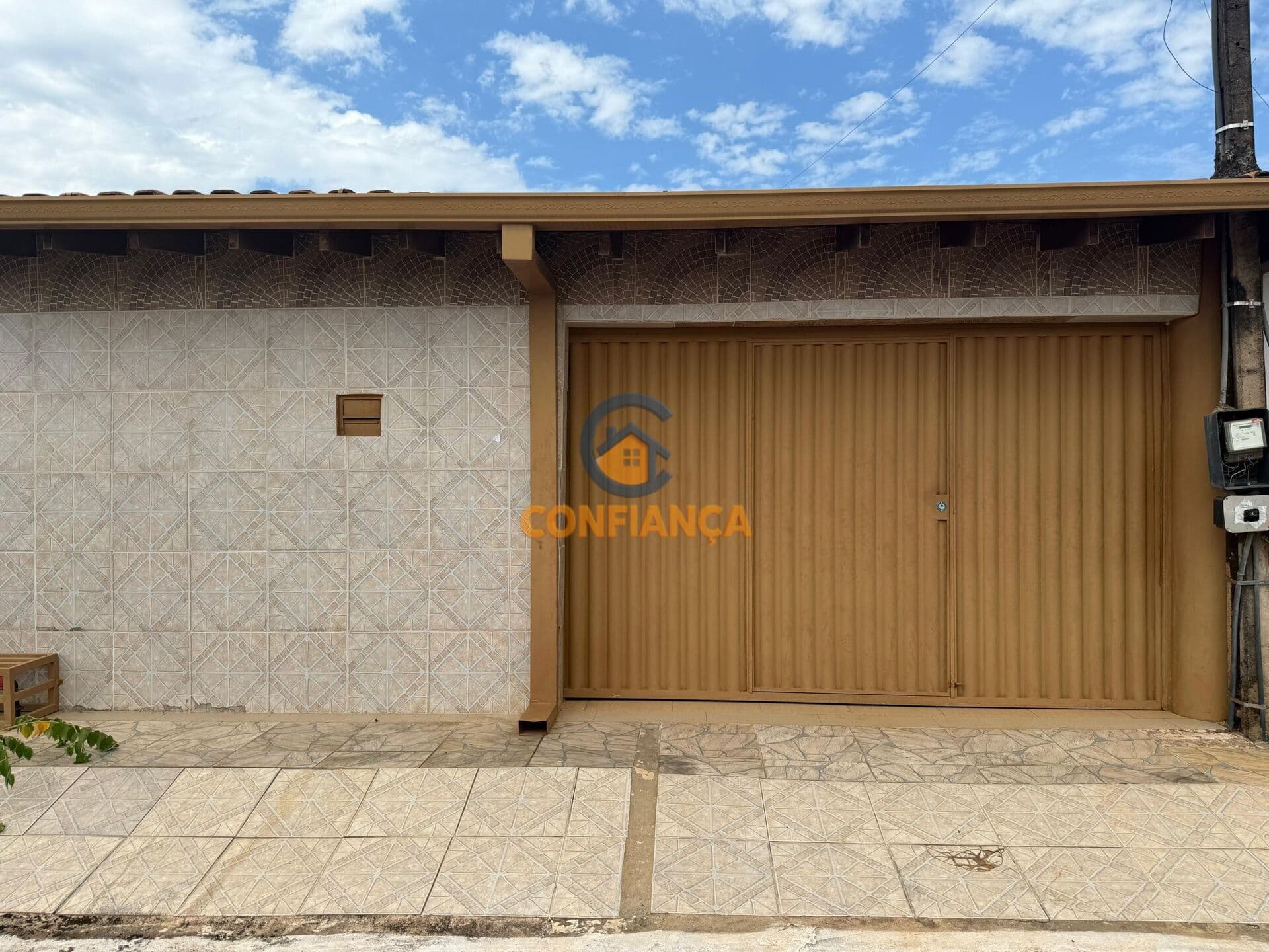 Casa no Condominio Moradas do Sul ,Com 2 Quartos ,Apta a Financiamento !