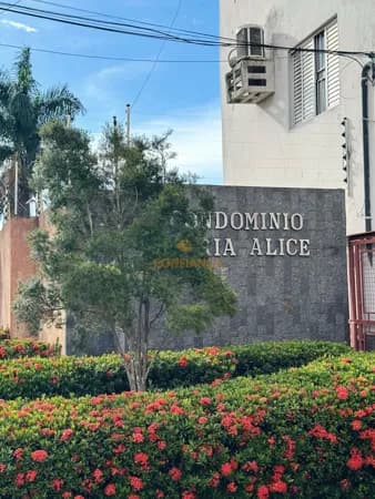 Apartamento no Cond. Maria Alice -03 quartos sendo 1 Suíte - Próximo ao CPA