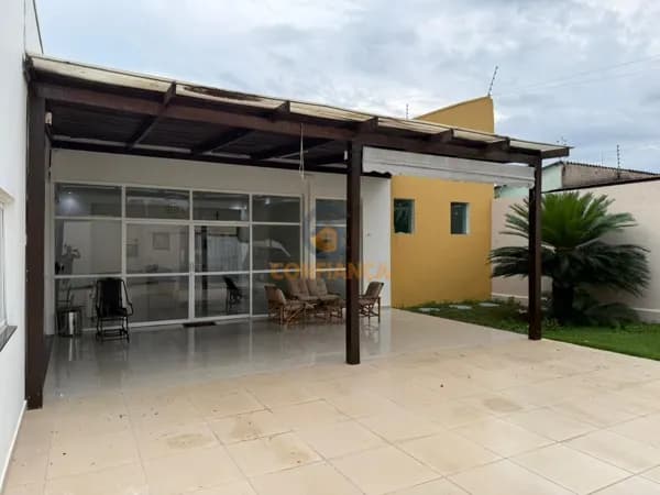 Casa com Piscina no Agenor de Carvalho com 03 Suítes - Apta a Financiamento