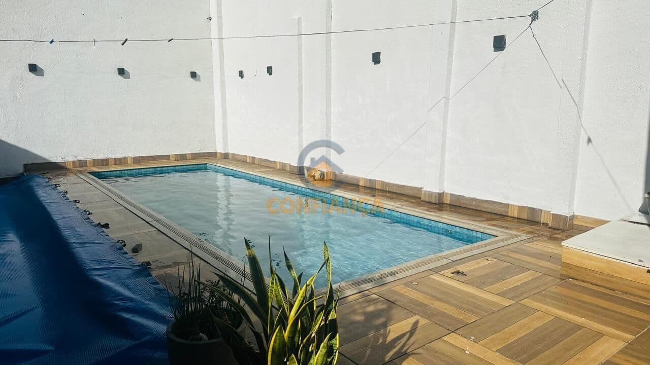 Casa Ampla no Cond. Vila da Eletronorte com 5 Quartos, Suítes com Closet, Móveis Planejados e Piscina – Conforto e Sofisticação
