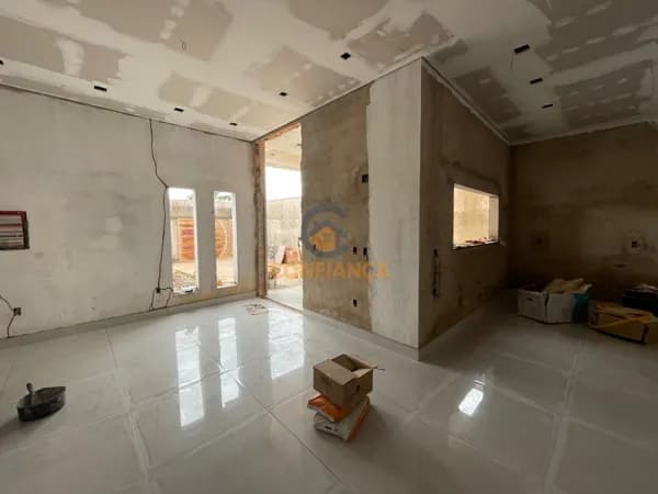 Casa no bairro Lagoinha com 3 Quartos sendo 2 suítes
