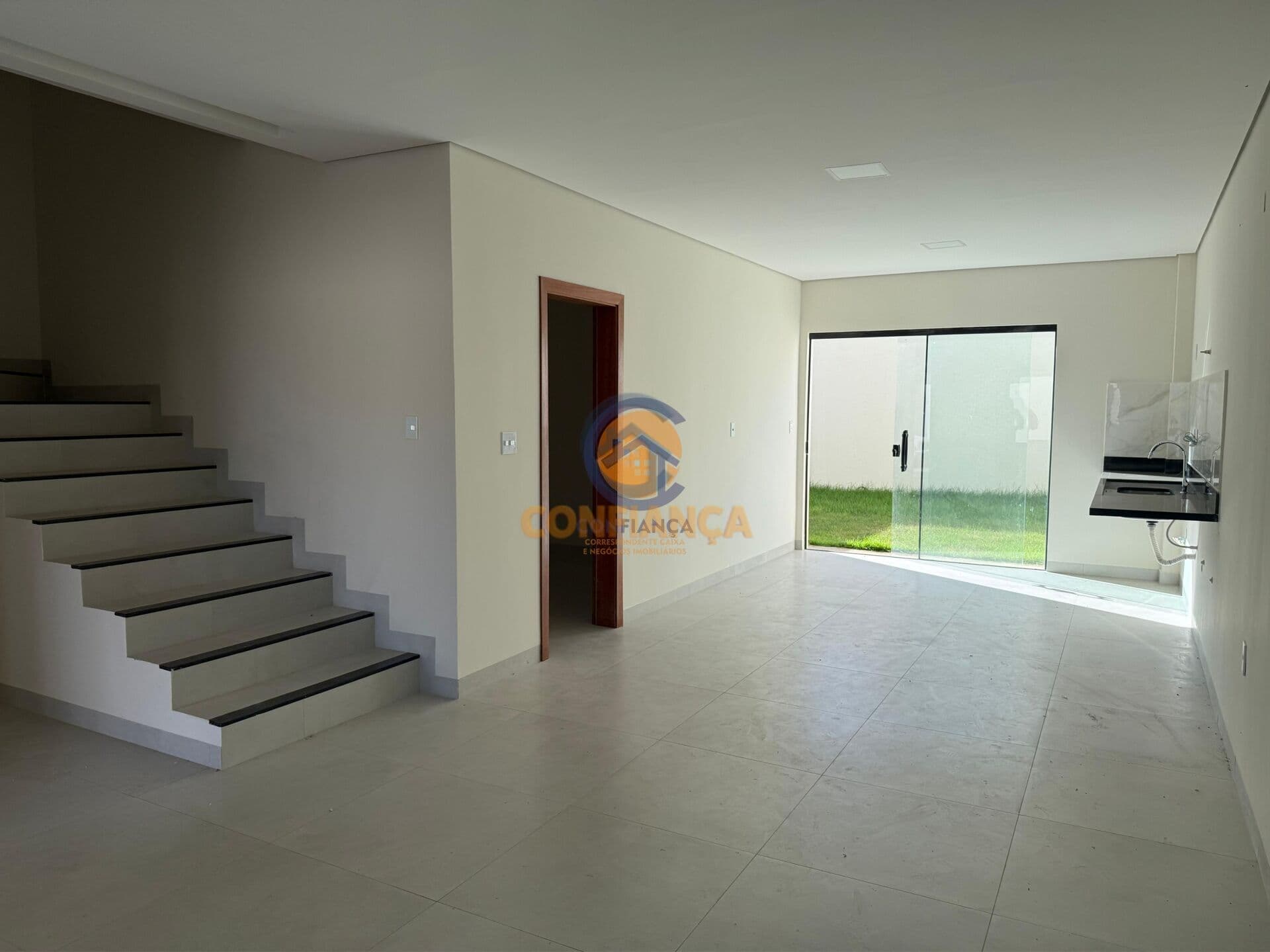 Residencial Parintins - Sobrado com 4 Suites sendo um térreo ideal para acessibilidade ou home offi