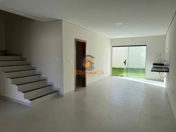 Residencial Parintins - Sobrado com 4 Suites sendo um térreo ideal para acessibilidade ou home offi
