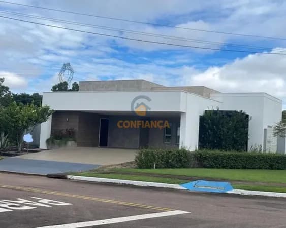 Casa Térrea à Venda no Alphaville – 03 quartos sendo 02 Suítes - Apta a Financiamento