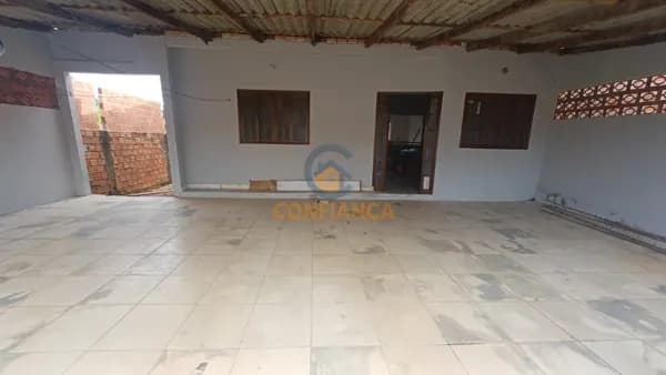 Casa no Cohab - 02 quartos sendo 01 Suíte - Não está Apta a Financiamento