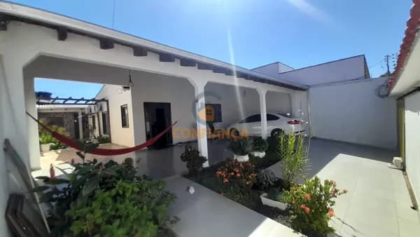 Casa no Aponiã de 03 quartos sendo 01 Suíte - Apta a Financiamento