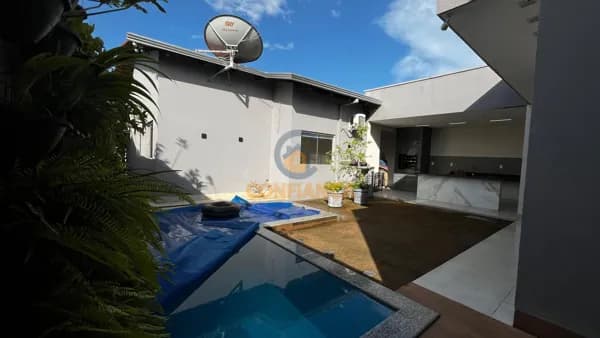 Casa no Condomínio San Matheus de 02 quartos sendo 01 Suíte com Closet - Apta a Financiamento