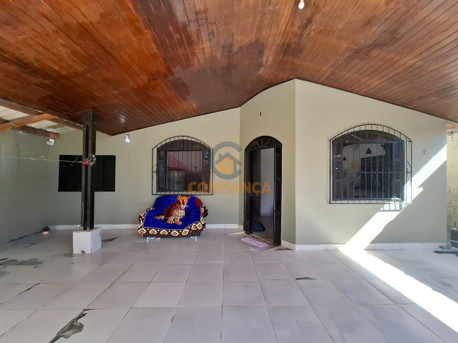 Oportunidade casa ZONA SUL, com 3 quartos - Apta Financiamento
