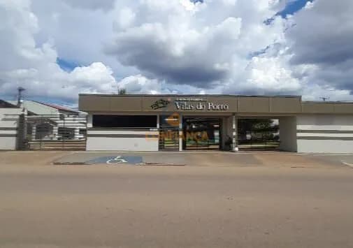 CASA 2 QUARTOS, COM PISCINA EM CONDOMINIO FECHADO