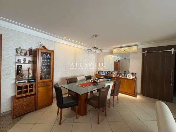Apartamento no Edifício Ângelo Menini com 4 quartos - Praia de Itaparica - V.V. / ES