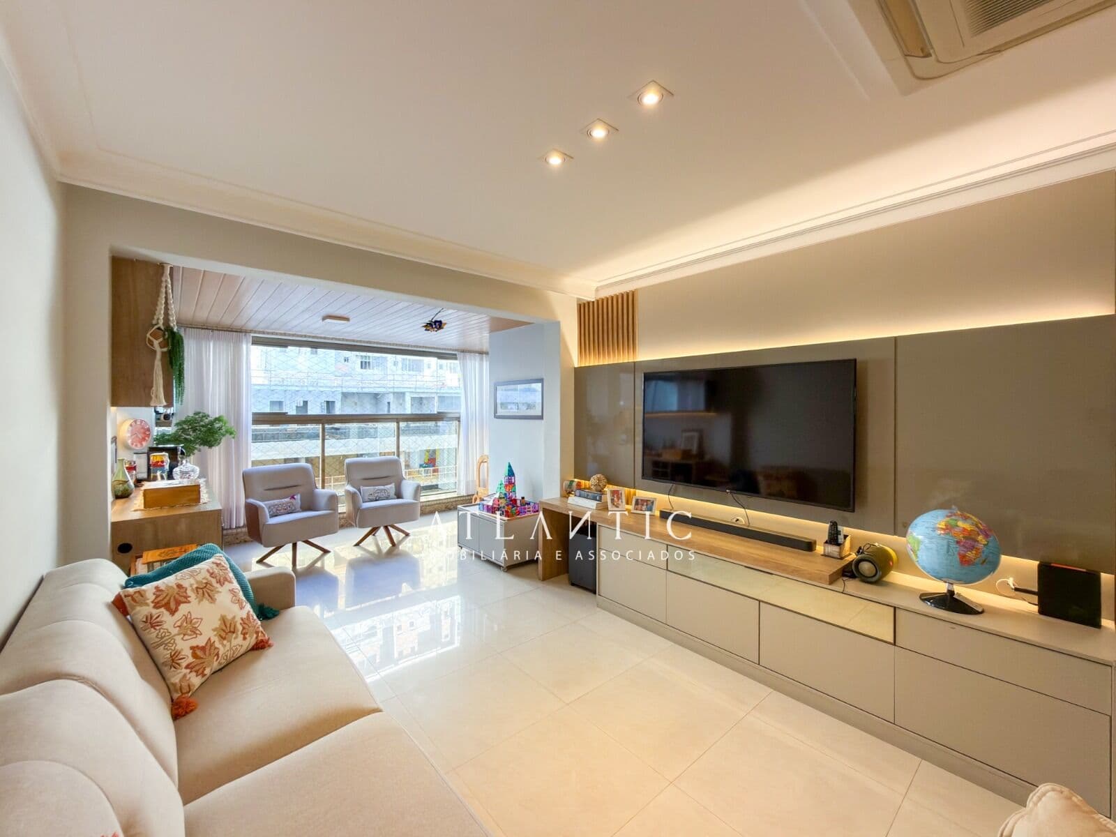 Apartamento Padrão 3 Quartos 2 suites 2vagas de garagem praia da costa vila velha ES