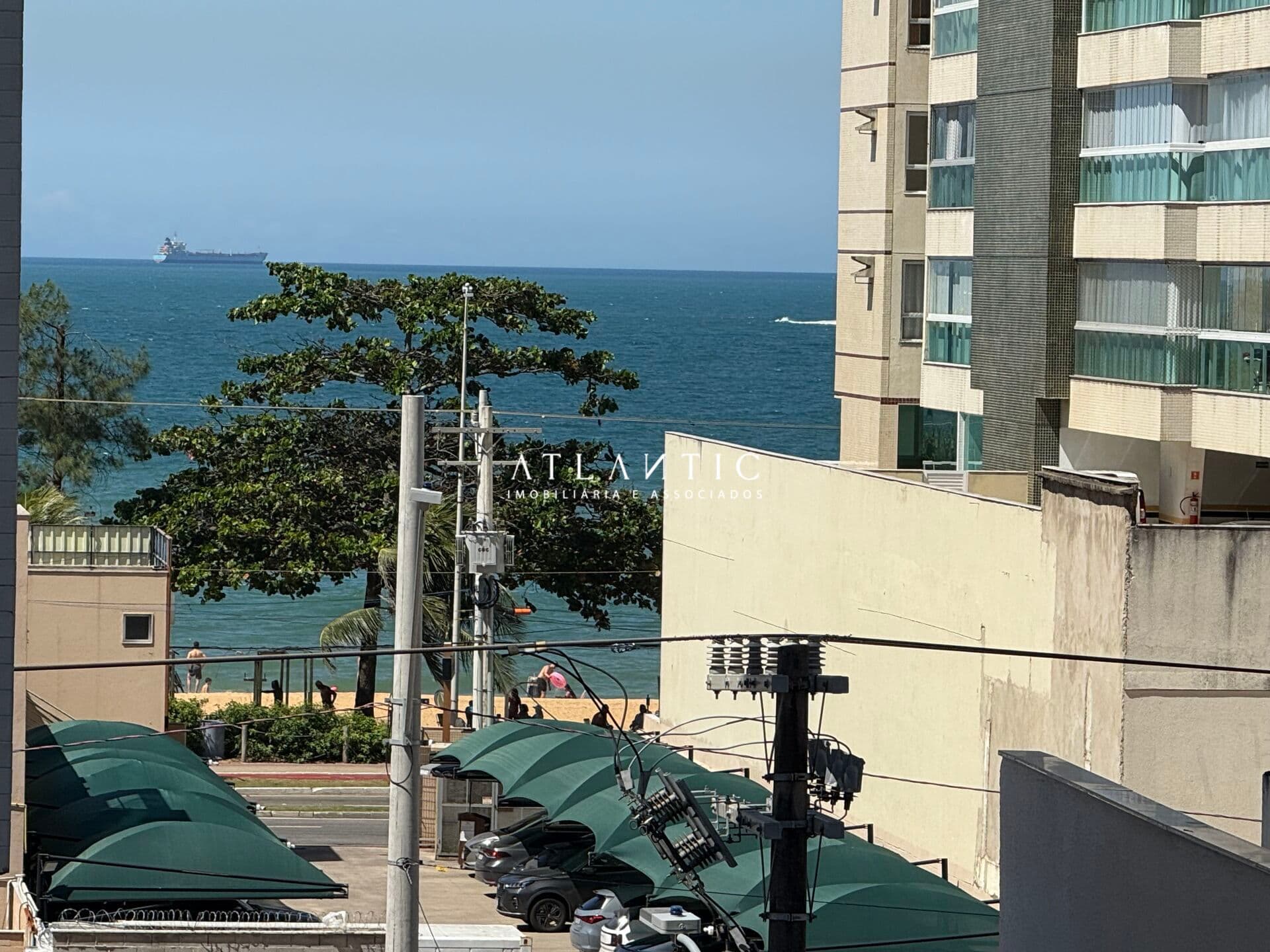Apartamento no Condomínio Beach Walk com 2 quartos sendo 1 suíte e 57 m² - Praia de Itaparica - Vila Velha / ES