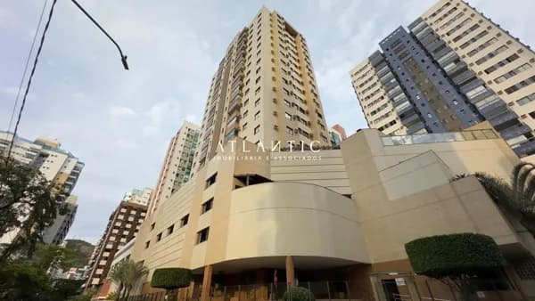 Apartamento 4 quartos com suíte no Parque das Castanheiras - Praia da Costa