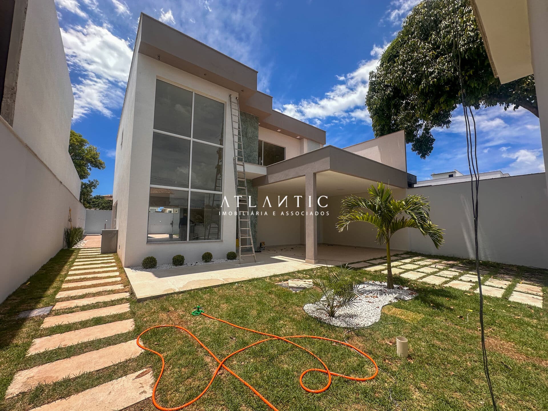 Casa Duplex com 4 suítes e 190 m² - Morada do Sol - Vila Velha / ES