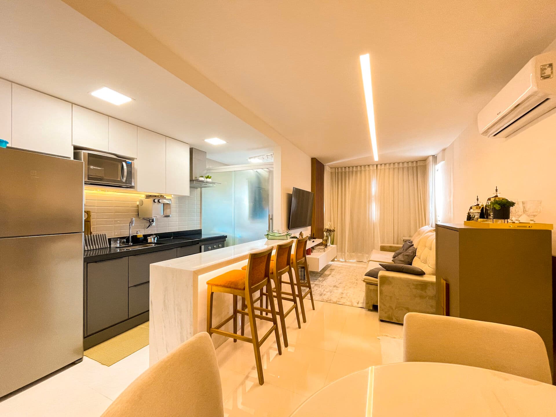 Apartamento no Edifício Mar Cáspio com 2 quartos e 64 m² - Praia de Itaparica - Vila Velha / ES