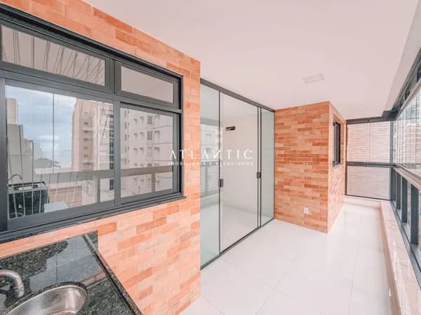Apartamento no Edifício Myrthes Vieira com 3 quartos e 82 m² - Praia da Costa - Vila Velha / ES